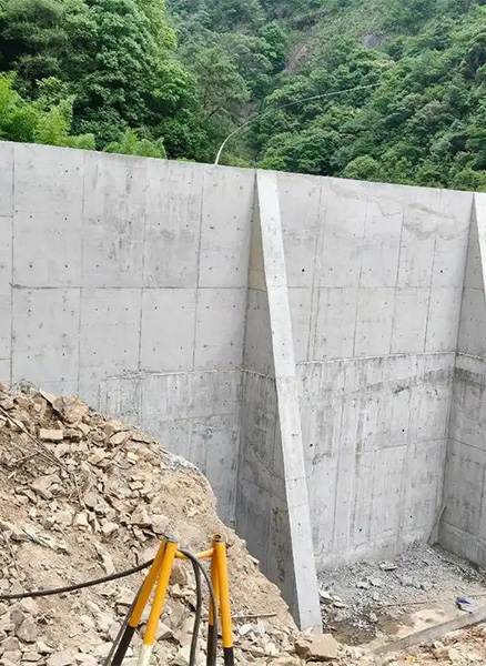 邢台隆尧县重力式挡土墙